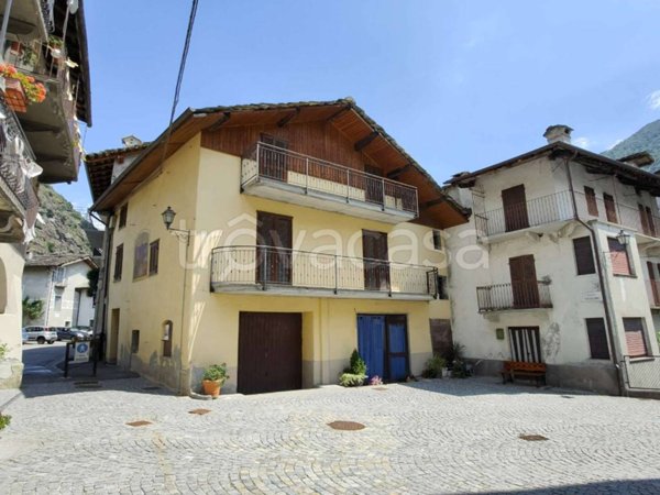 negozio in vendita a Sparone