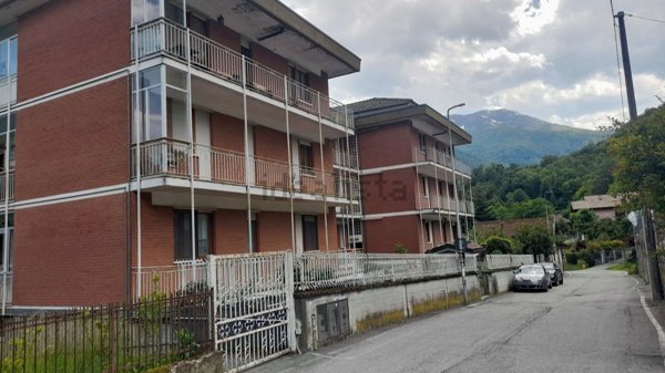 appartamento in vendita a Sparone