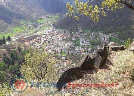 casa semindipendente in vendita a Sparone