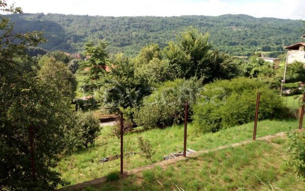 casa semindipendente in vendita a Strambinello