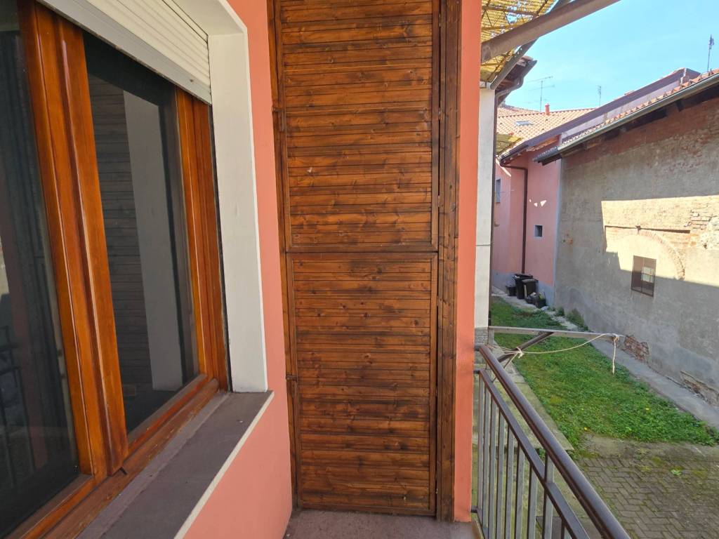 casa indipendente in vendita a Strambino