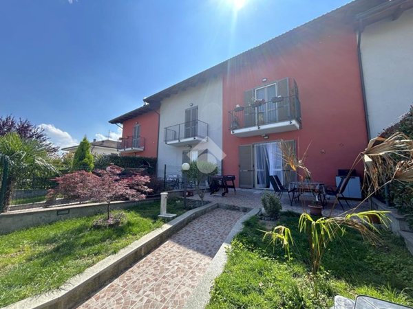 casa indipendente in vendita a Strambino in zona Cerone