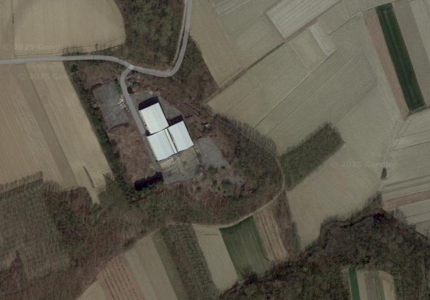 locale di sgombero in vendita a Strambino