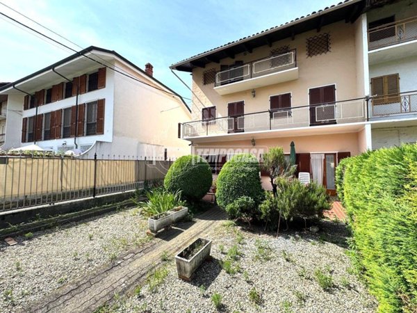 casa indipendente in vendita a Strambino in zona Cerone