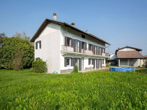 casa indipendente in vendita a Strambino in zona Cerone