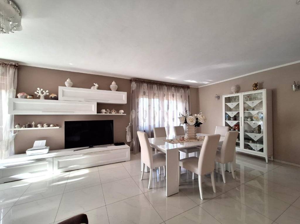 appartamento in vendita a Strambino