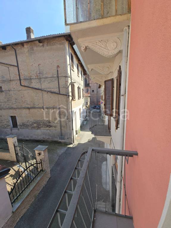 casa indipendente in vendita a Strambino