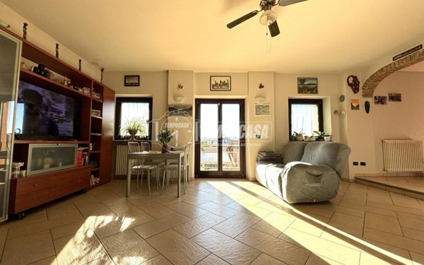 casa indipendente in vendita a Strambino in zona Crotte