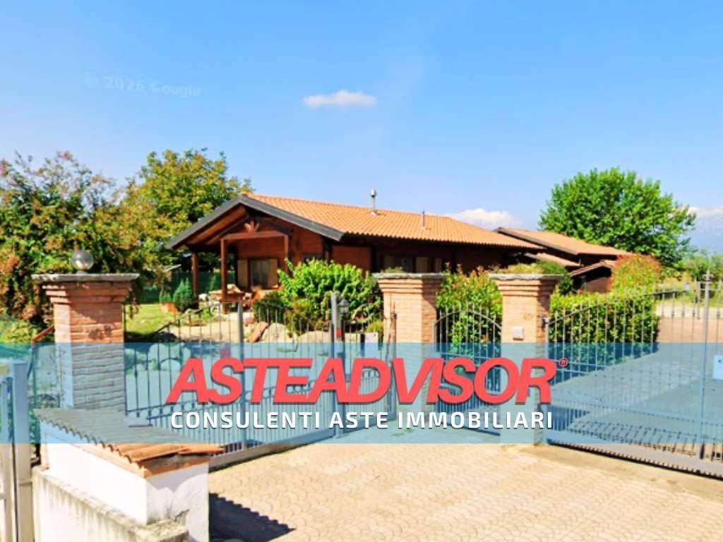 casa indipendente in vendita a Strambino in zona Cerone