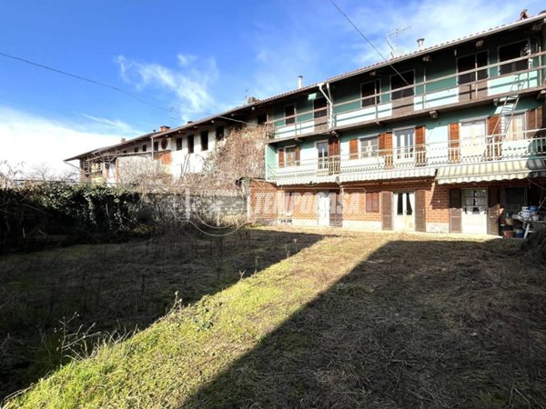casa indipendente in vendita a Strambino in zona Crotte
