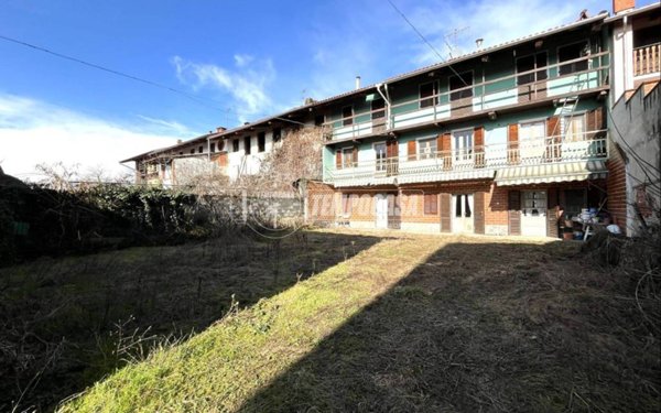 casa indipendente in vendita a Strambino in zona Crotte