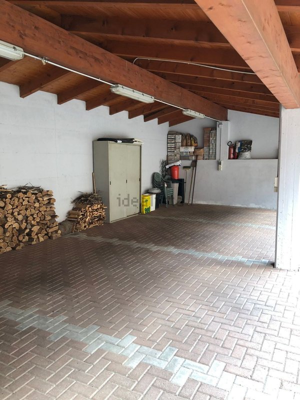 casa indipendente in vendita a Strambino