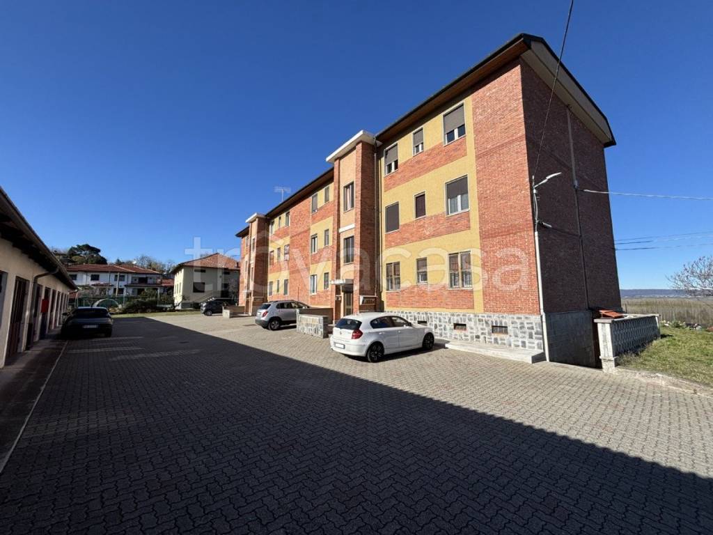 appartamento in vendita a Strambino