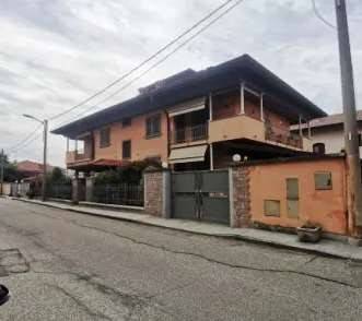 appartamento in vendita a Strambino