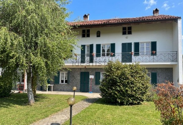 casa indipendente in vendita a Strambino in zona Crotte