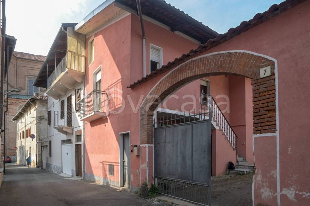casa indipendente in vendita a Strambino