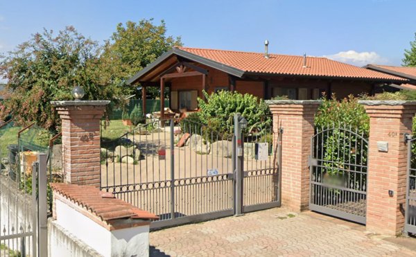 casa indipendente in vendita a Strambino in zona Cerone