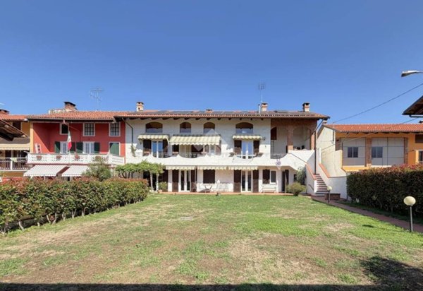 casa indipendente in vendita a Strambino in zona Carrone