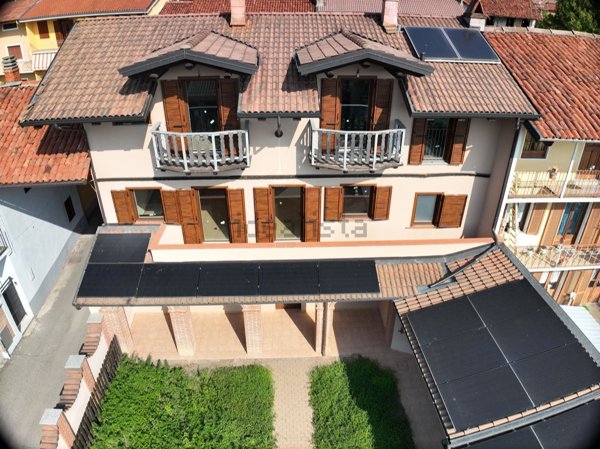 casa indipendente in vendita a Strambino in zona Cerone