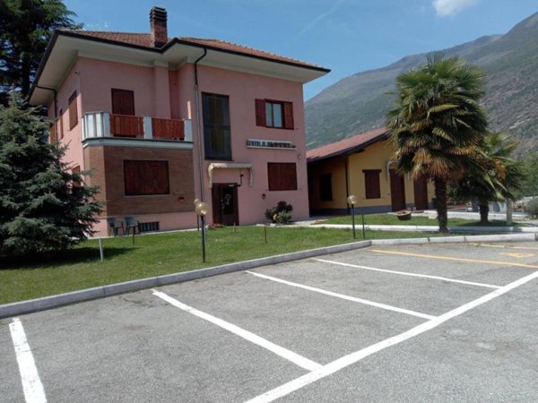 negozio in vendita a Susa
