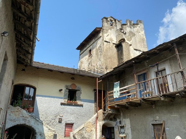 appartamento in vendita a Susa