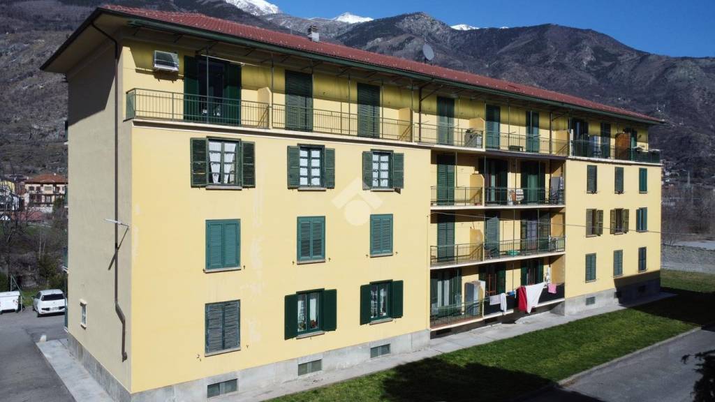appartamento in vendita a Susa