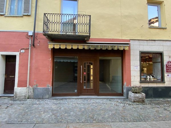 negozio in vendita a Susa