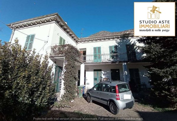 locale di sgombero in vendita a Susa
