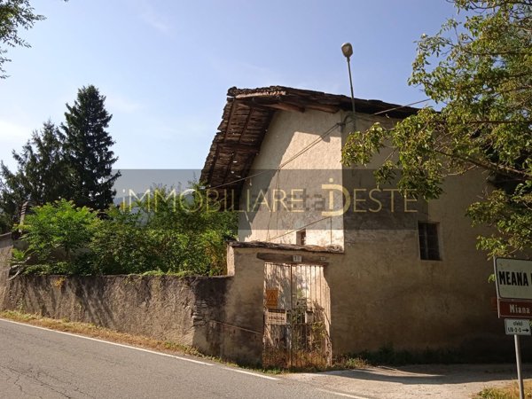 casa indipendente in vendita a Susa