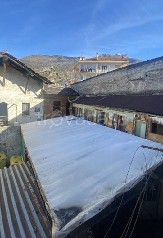 negozio in vendita a Susa