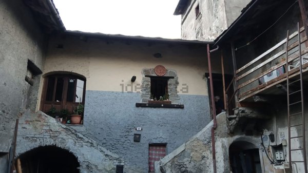 appartamento in vendita a Susa