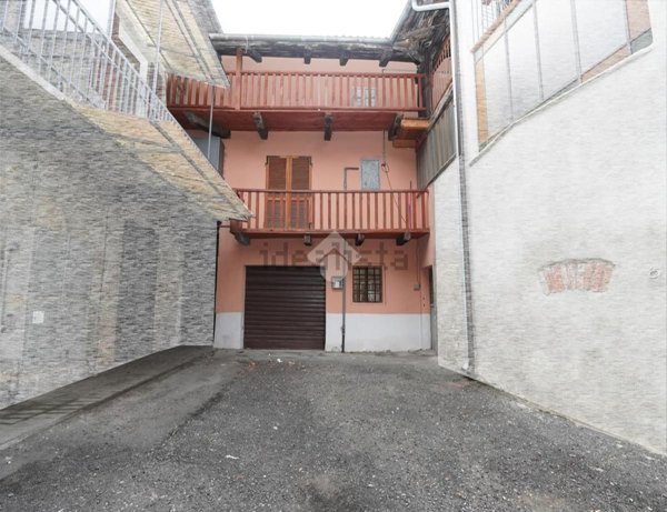 quadrivano in vendita a Susa