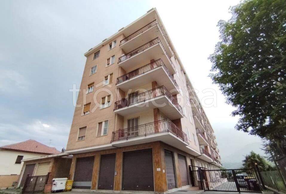 negozio in vendita a Susa