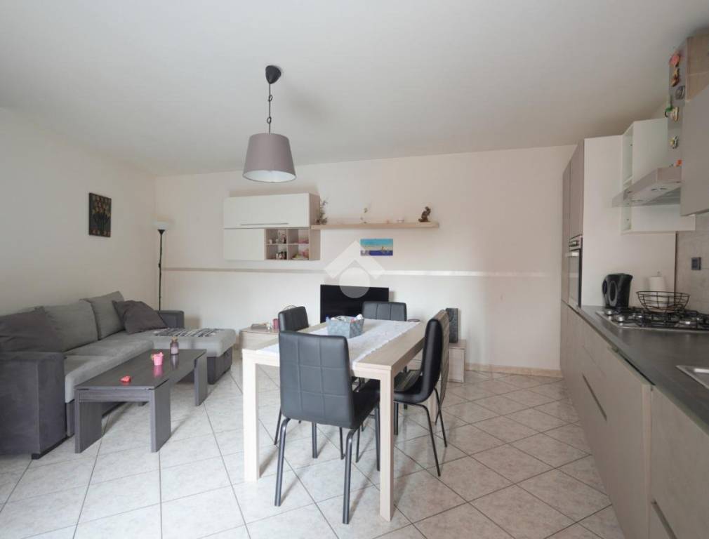 casa indipendente in vendita a Susa