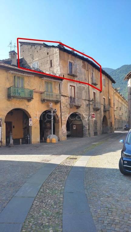 appartamento in vendita a Susa