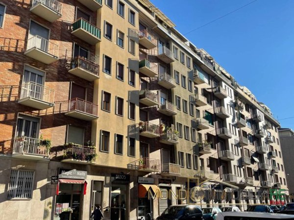 negozio in vendita a Torino in zona Millefonti