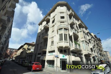 appartamento in vendita a Torino in zona San Salvario