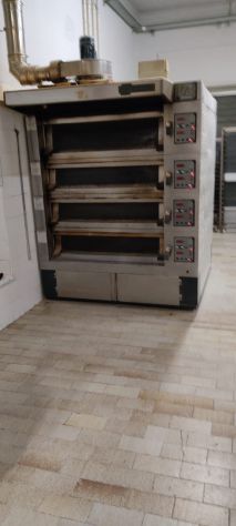 negozio in vendita a Torino in zona Borgo San Paolo