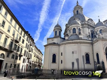appartamento in vendita a Torino in zona Centro Storico