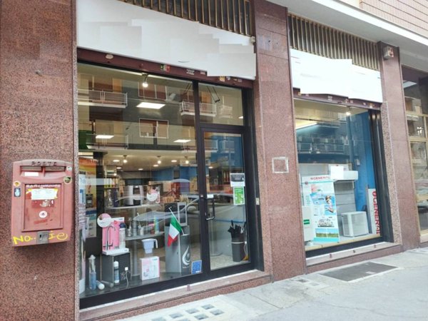 ufficio in vendita a Torino in zona Santa Rita
