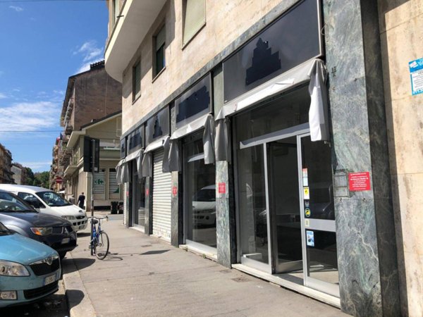 negozio in vendita a Torino in zona San Donato