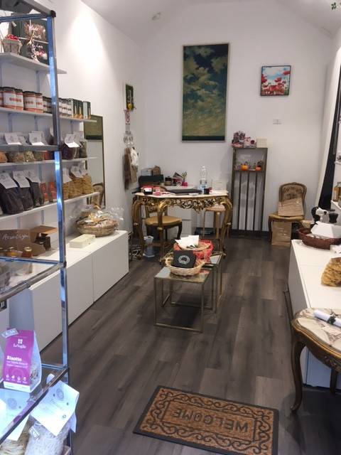 negozio in vendita a Torino in zona San Salvario