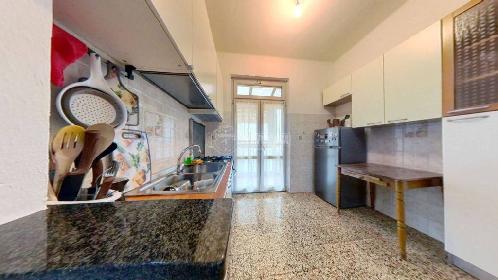 appartamento in vendita a Torino in zona Borgata Vittoria