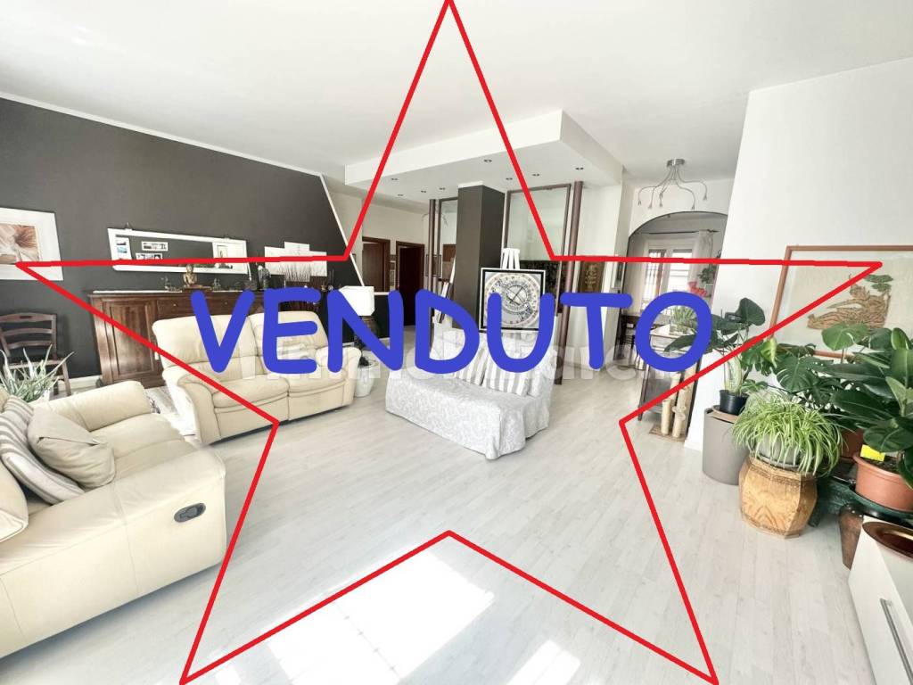 appartamento in vendita a Torino in zona Aurora