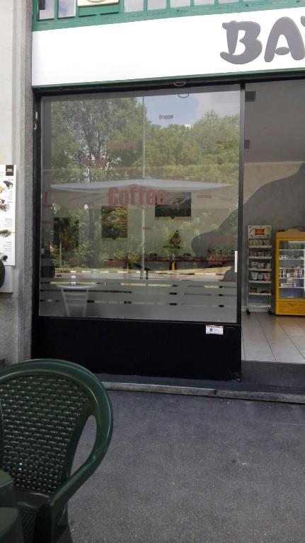 negozio in vendita a Torino in zona Vanchiglia