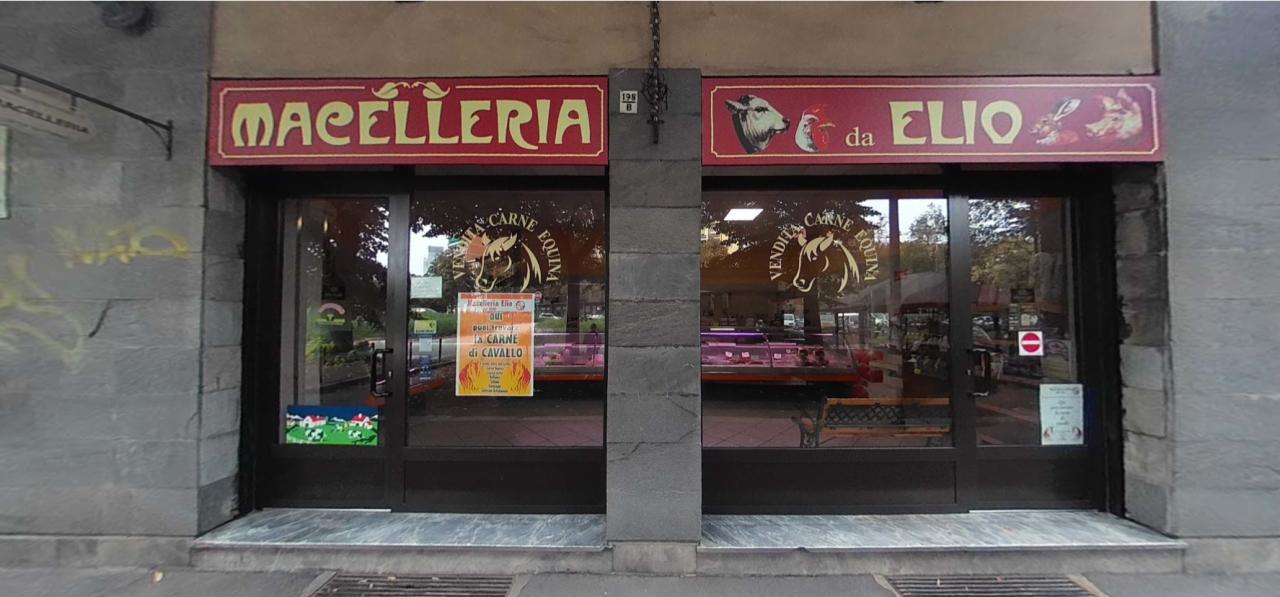 negozio in vendita a Torino in zona Mirafiori Sud