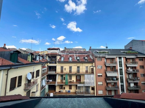appartamento in vendita a Torino in zona San Salvario
