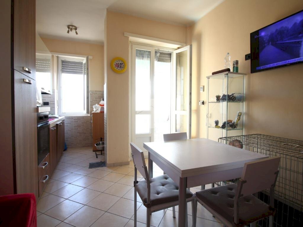 appartamento in vendita a Torino in zona Barca