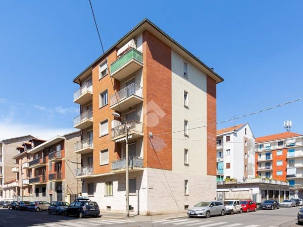 appartamento in vendita a Torino in zona Aeronautica