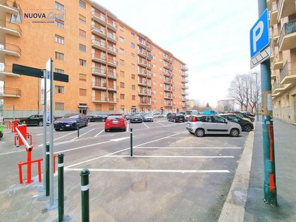 appartamento in vendita a Torino in zona Borgata Vittoria